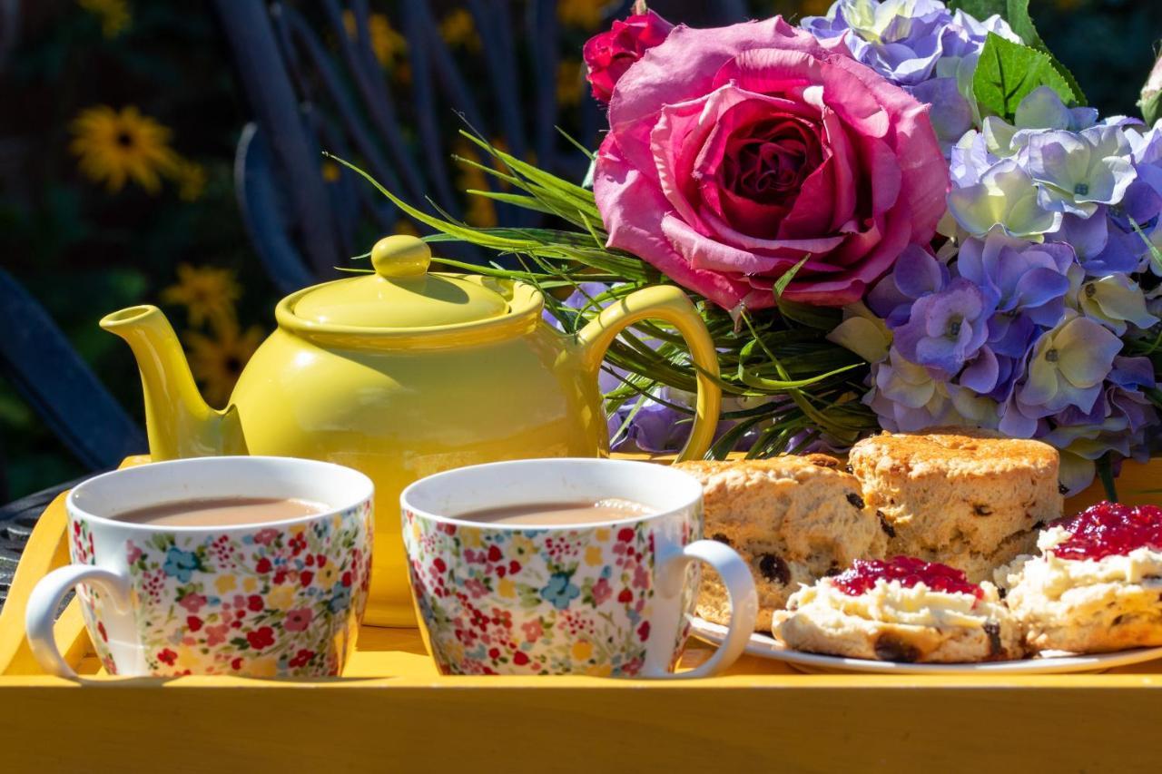 Bury St. Edmunds Stylish Town Centre House With Garden And Parking Opposite 빌라 외부 사진
